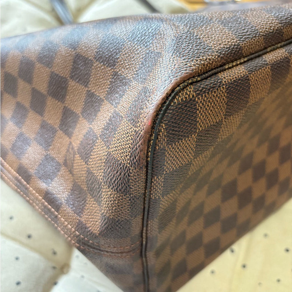 Authentic Louis Vuitton Damier Ebenezer Neverfull Gm - Picture 13 of 16